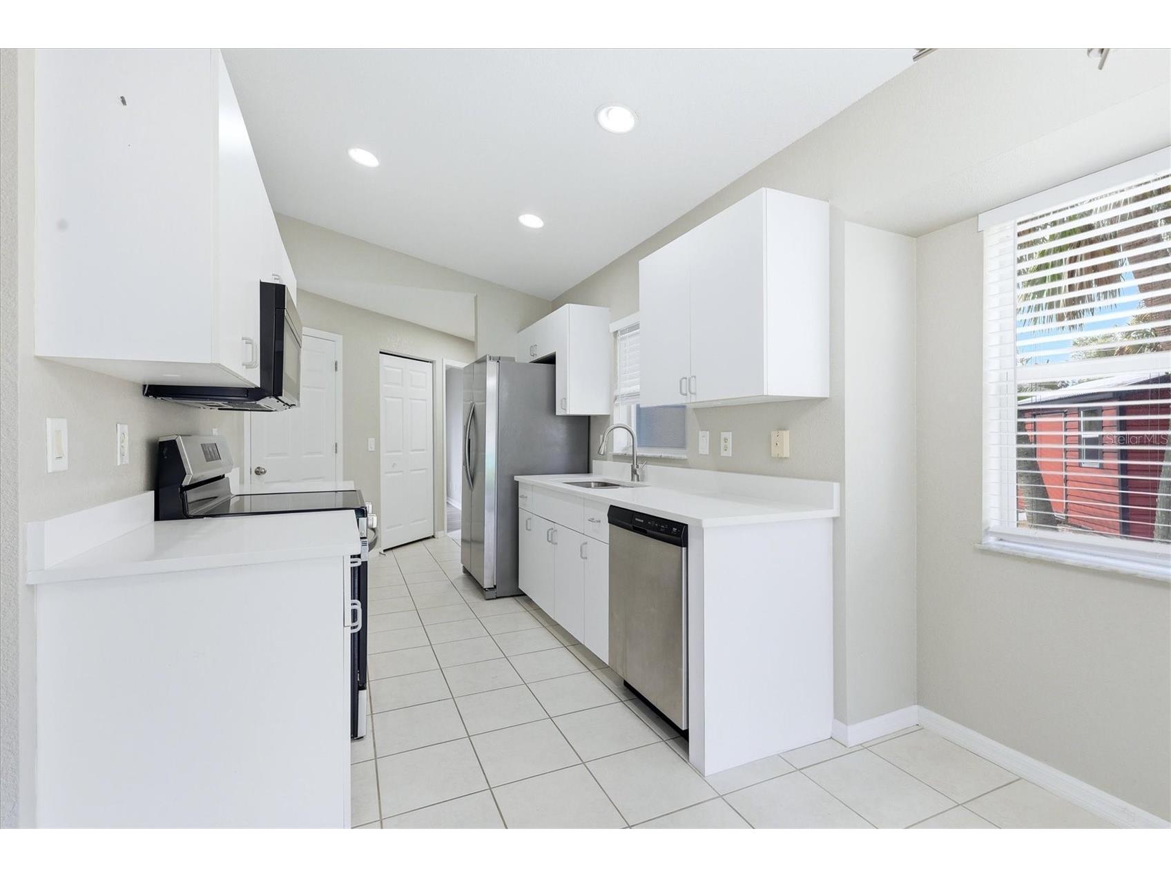 3186 Marita Avenue North Port FL 34286 A4692089 image13