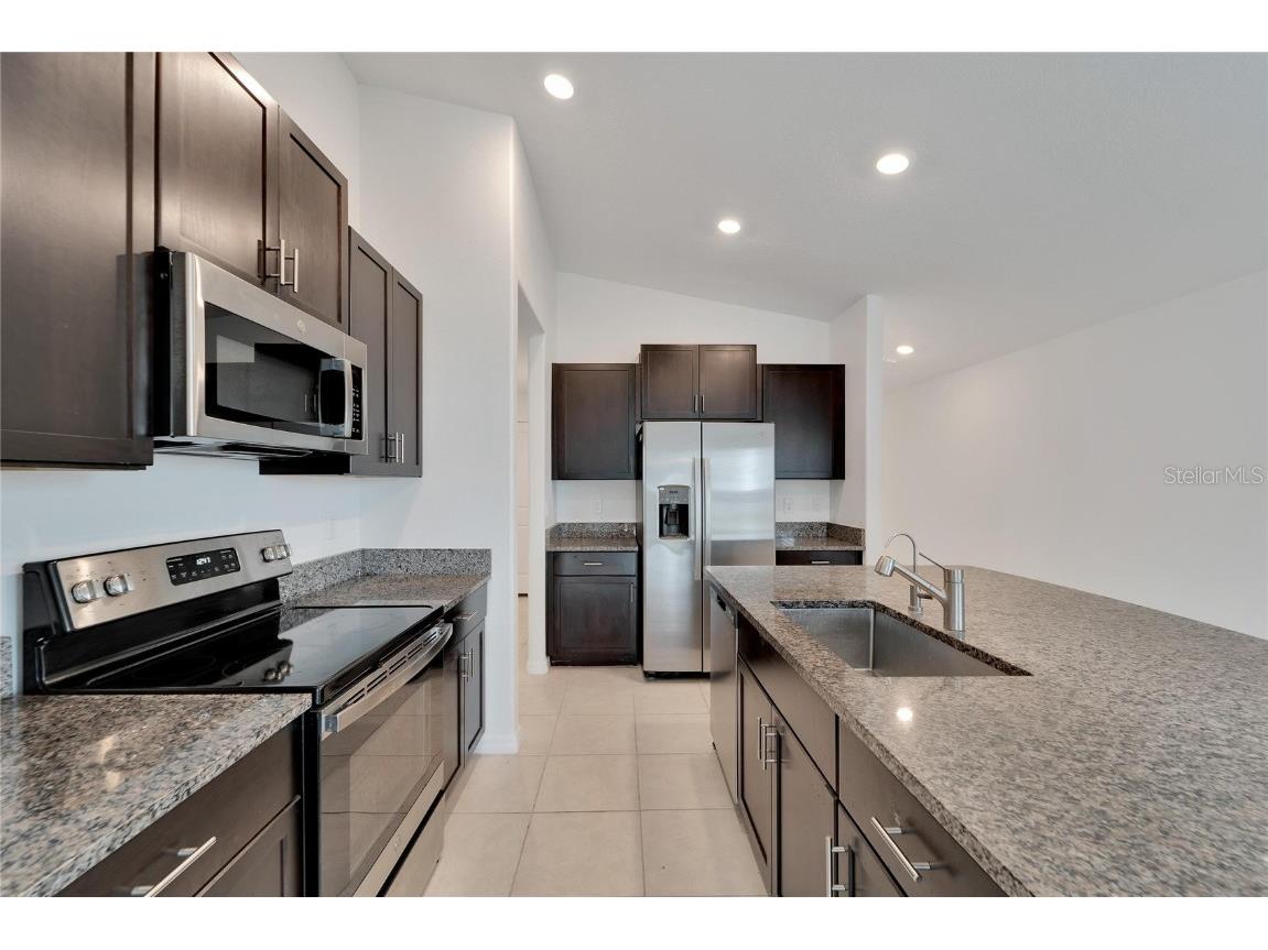 3186 Oyster Cove Street Wimauma FL 33598 TB8395954 image5