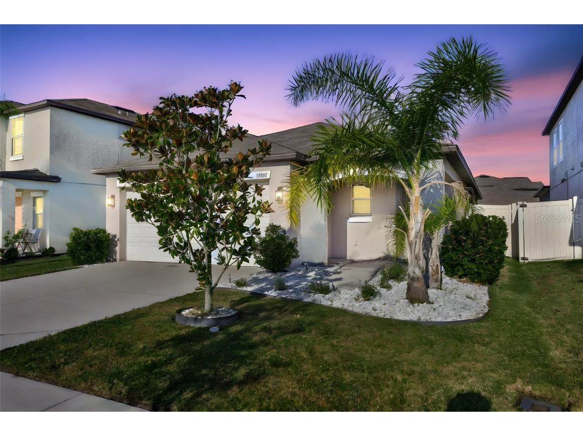 31867 Barrel Wave Way Wesley Chapel FL 33545 TB8451997 image1