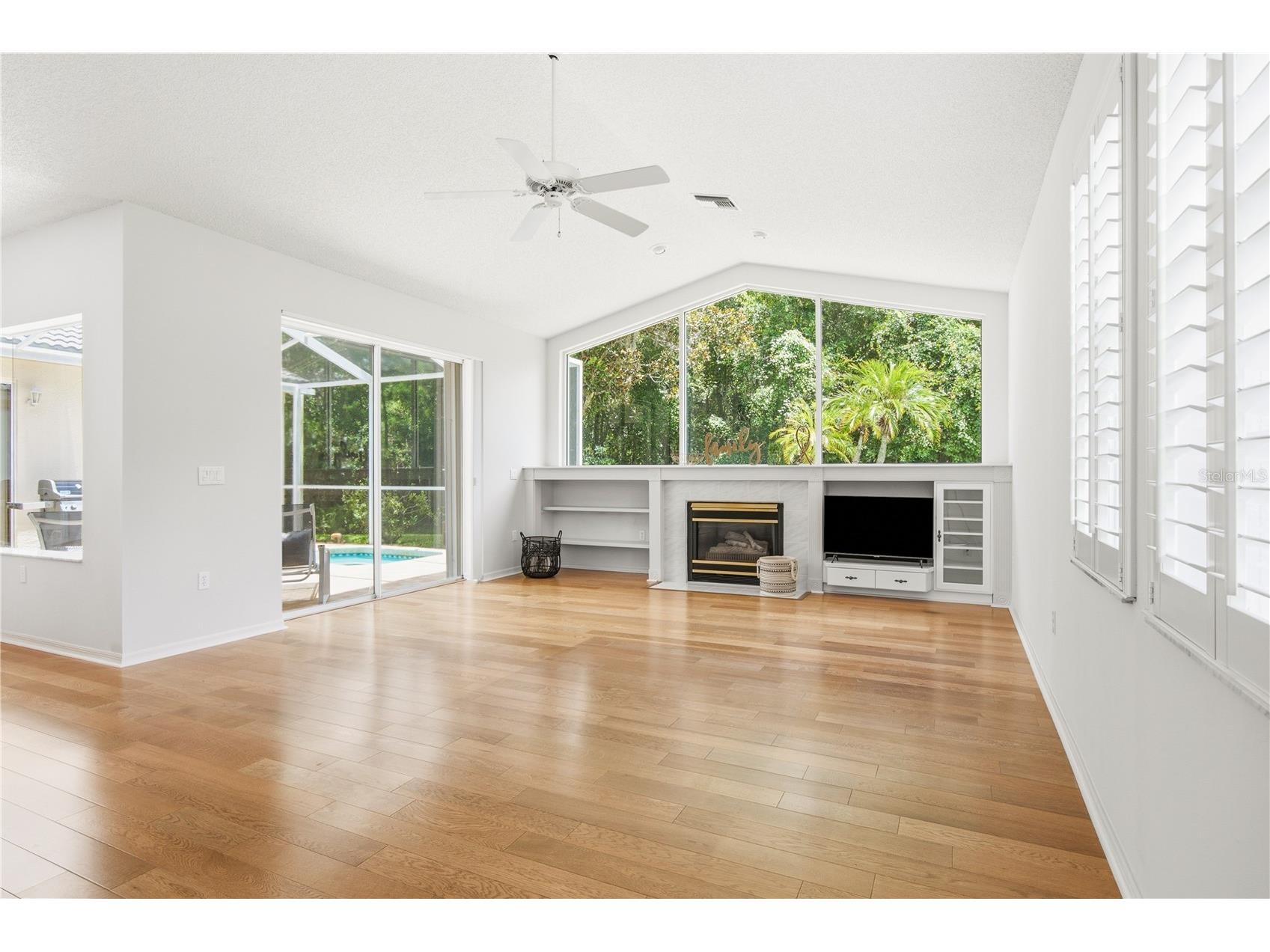 3187 Sterling Street Tarpon Springs FL 34688 TB8526409 image21