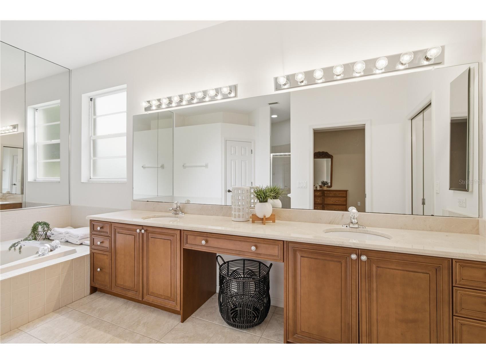 3187 Sterling Street Tarpon Springs FL 34688 TB8526409 image30