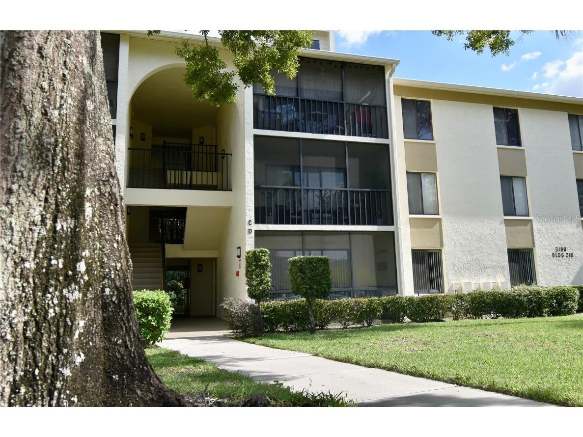 3188 Lake Pine Way S #D1 Tarpon Springs FL 34688 W7878843 image1