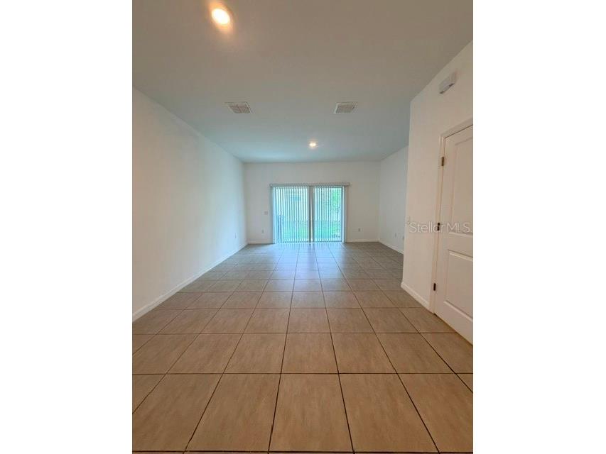 3188 Skyline Loop Kissimmee FL 34758 S5150601 image2