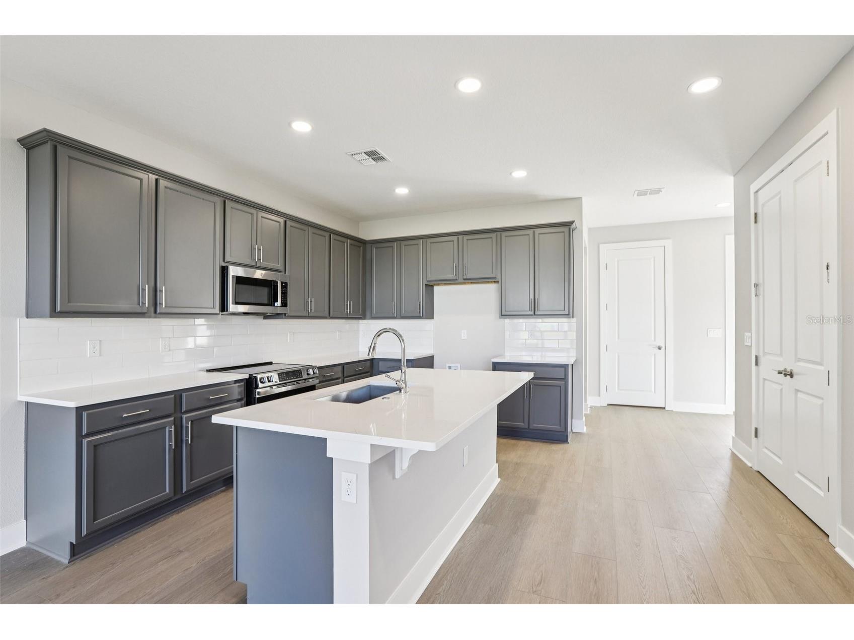 31881 Oyster Pier Court Wesley Chapel FL 33545 TB8443823 image13