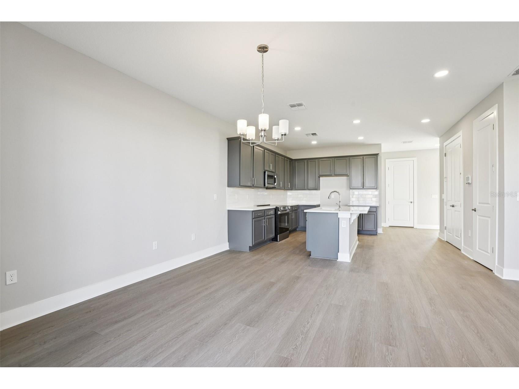 31881 Oyster Pier Court Wesley Chapel FL 33545 TB8443823 image8