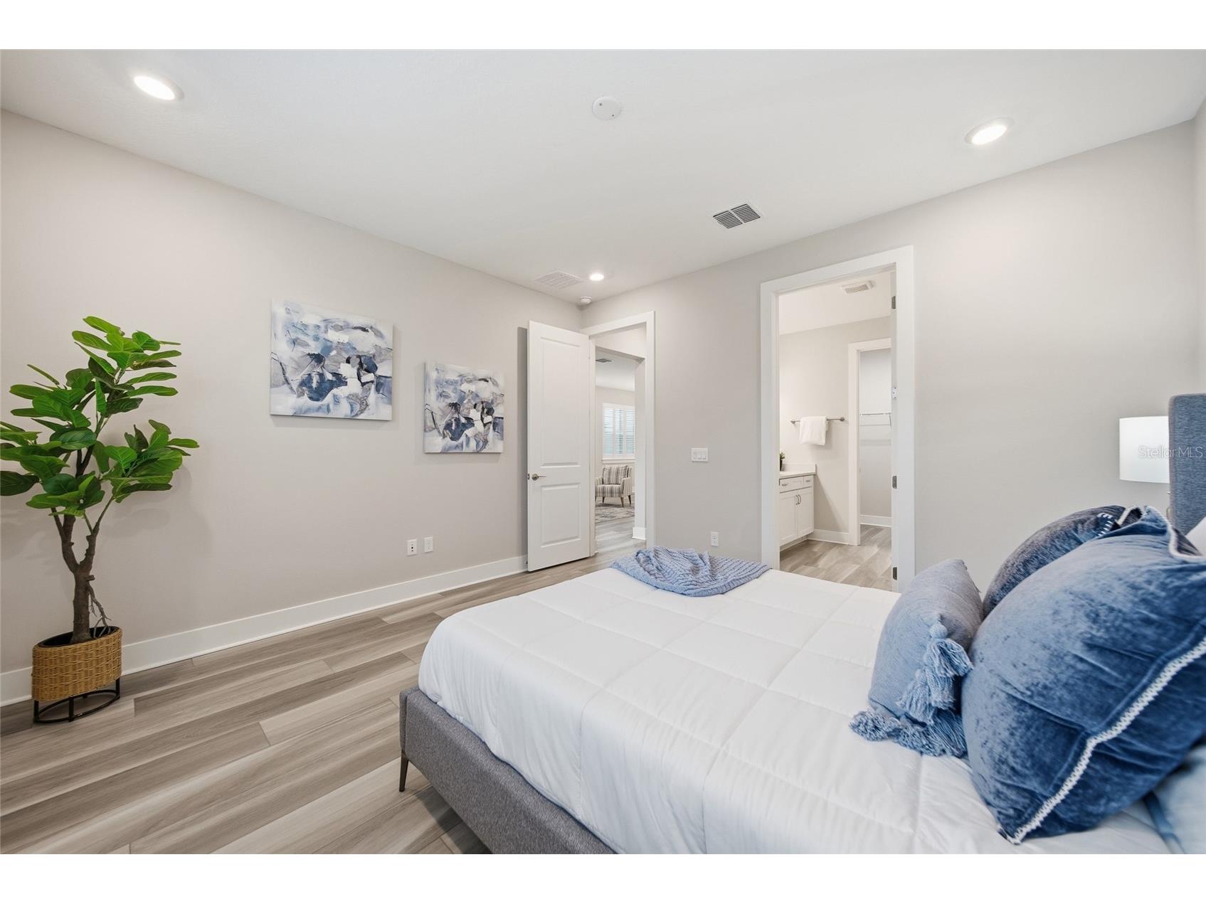 31887 Anchor Point Drive Wesley Chapel FL 33545 TB8521772 image21
