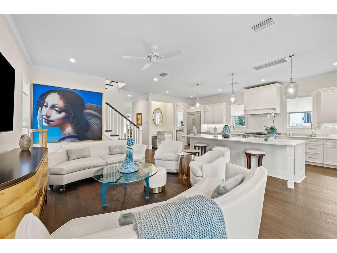 319 12th Avenue NE Saint Petersburg FL 33701 TB8442934 image10