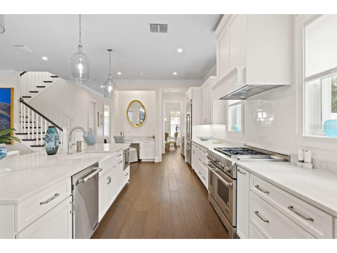 319 12th Avenue NE Saint Petersburg FL 33701 TB8442934 image15