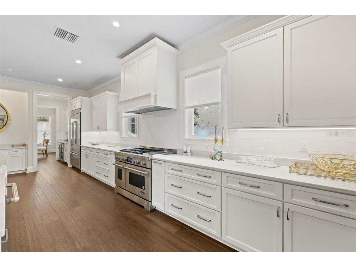 319 12th Avenue NE Saint Petersburg FL 33701 TB8442934 image16