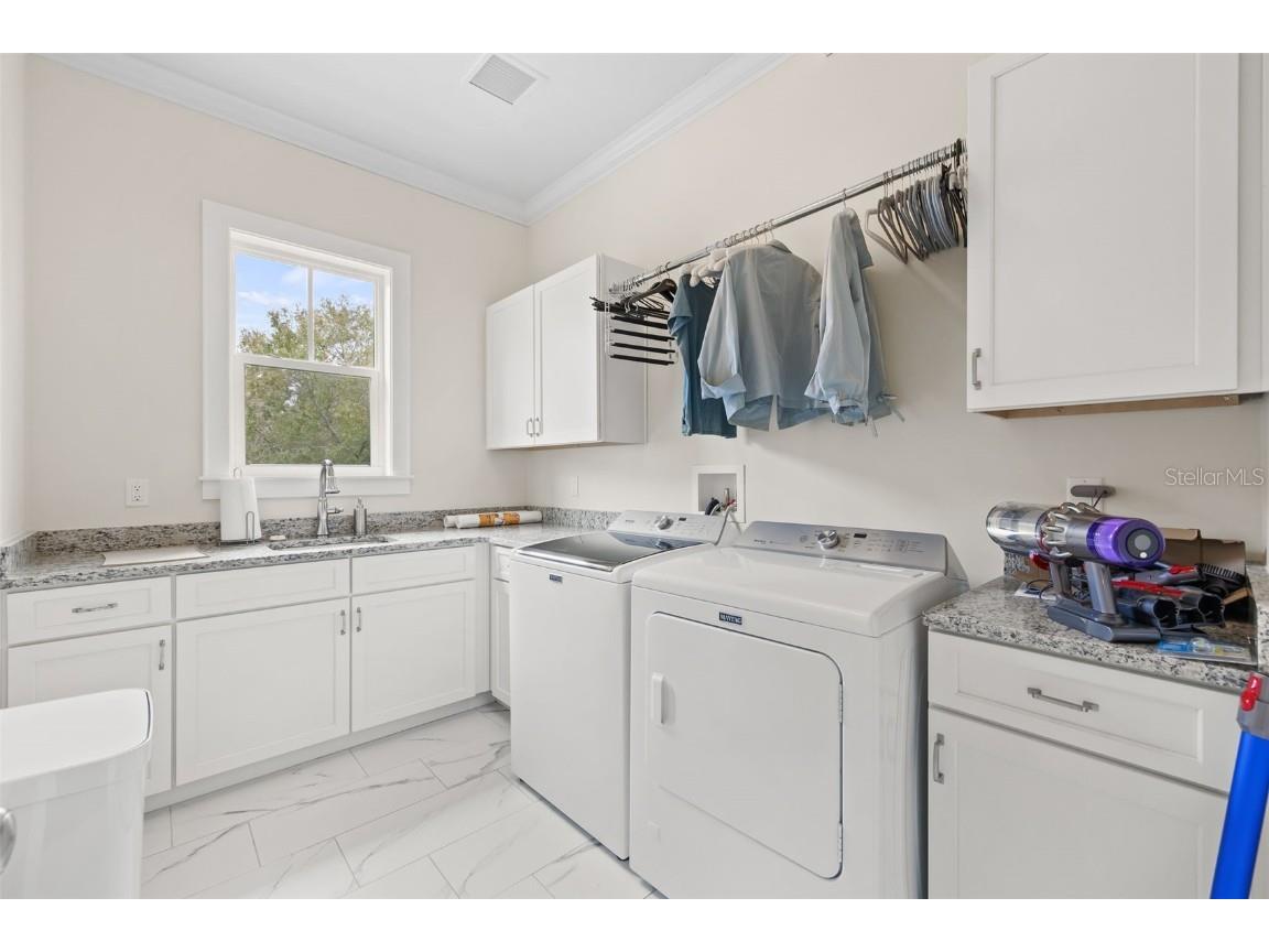 319 12th Avenue NE Saint Petersburg FL 33701 TB8442934 image54