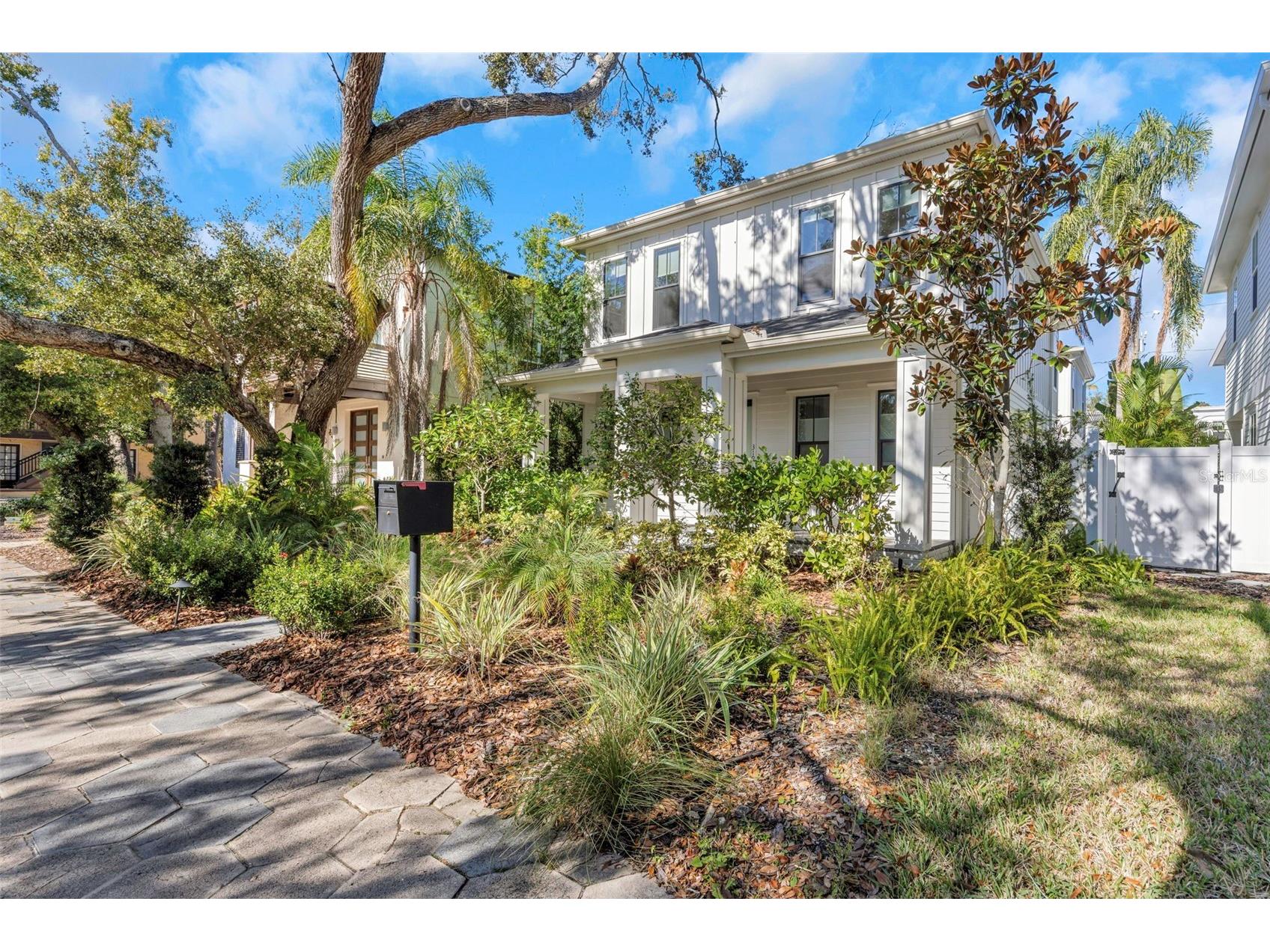 319 12th Avenue NE Saint Petersburg FL 33701 TB8442934 image60