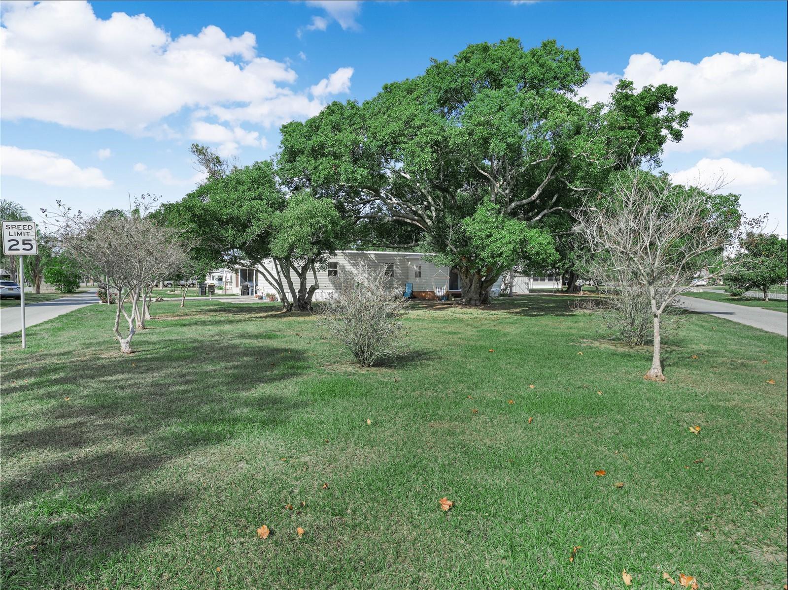 319 1st Avenue N Lake Wales FL 33859 - Crooked Lake K4903155 image33