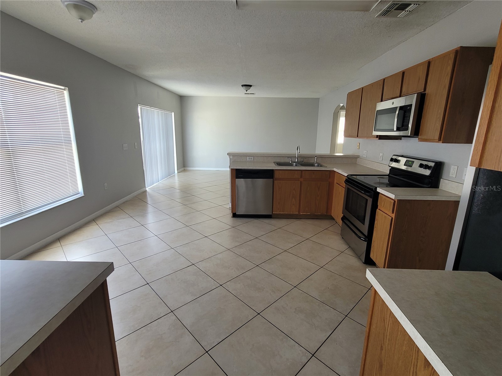 319 Alegriano Court Kissimmee FL 34758 S5153877 image8