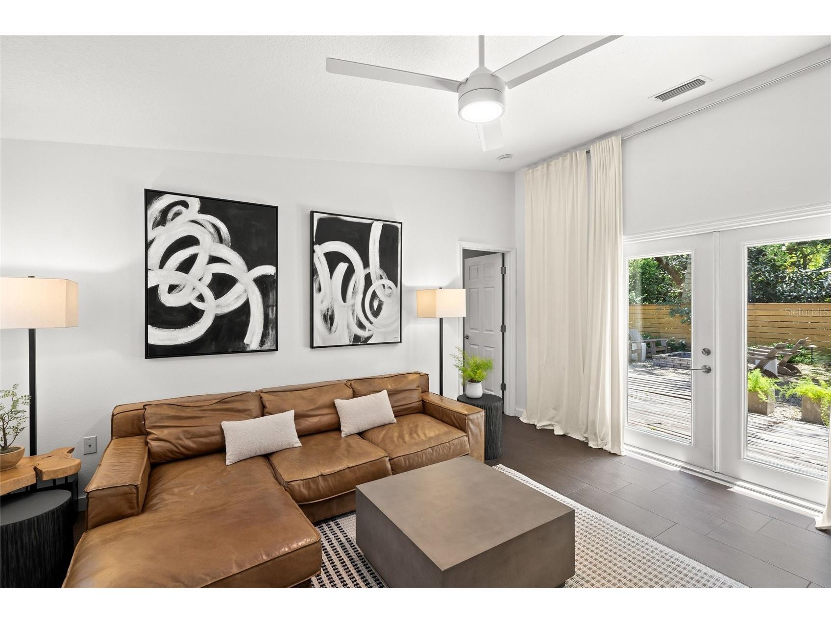 319 Bearded Oaks Circle Sarasota FL 34232 A4699157 image18