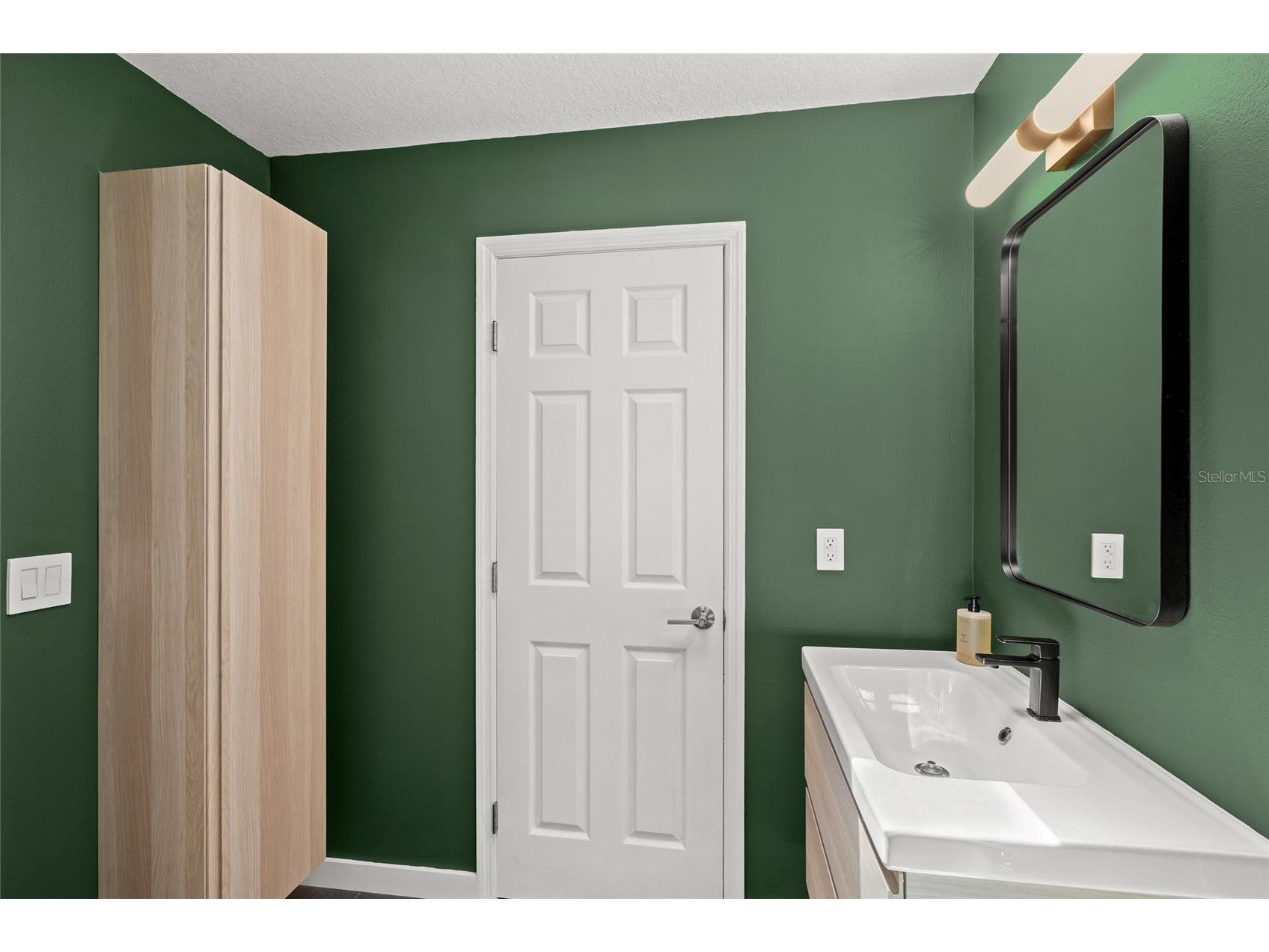 319 Bearded Oaks Circle Sarasota FL 34232 A4699157 image28
