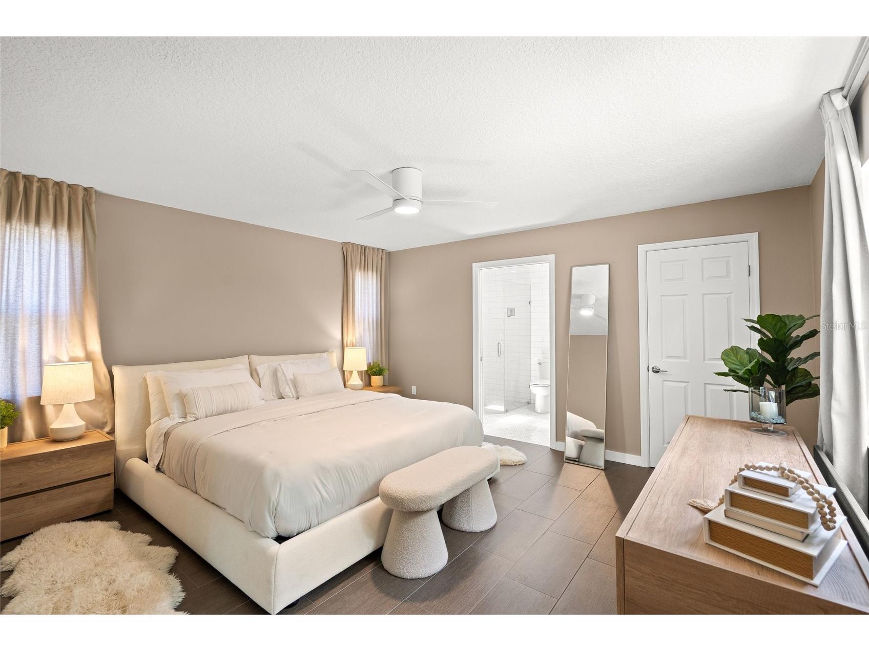 319 Bearded Oaks Circle Sarasota FL 34232 A4699157 image32