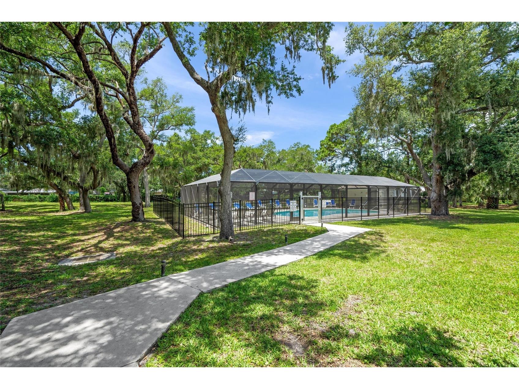 319 Bearded Oaks Circle Sarasota FL 34232 A4699157 image53