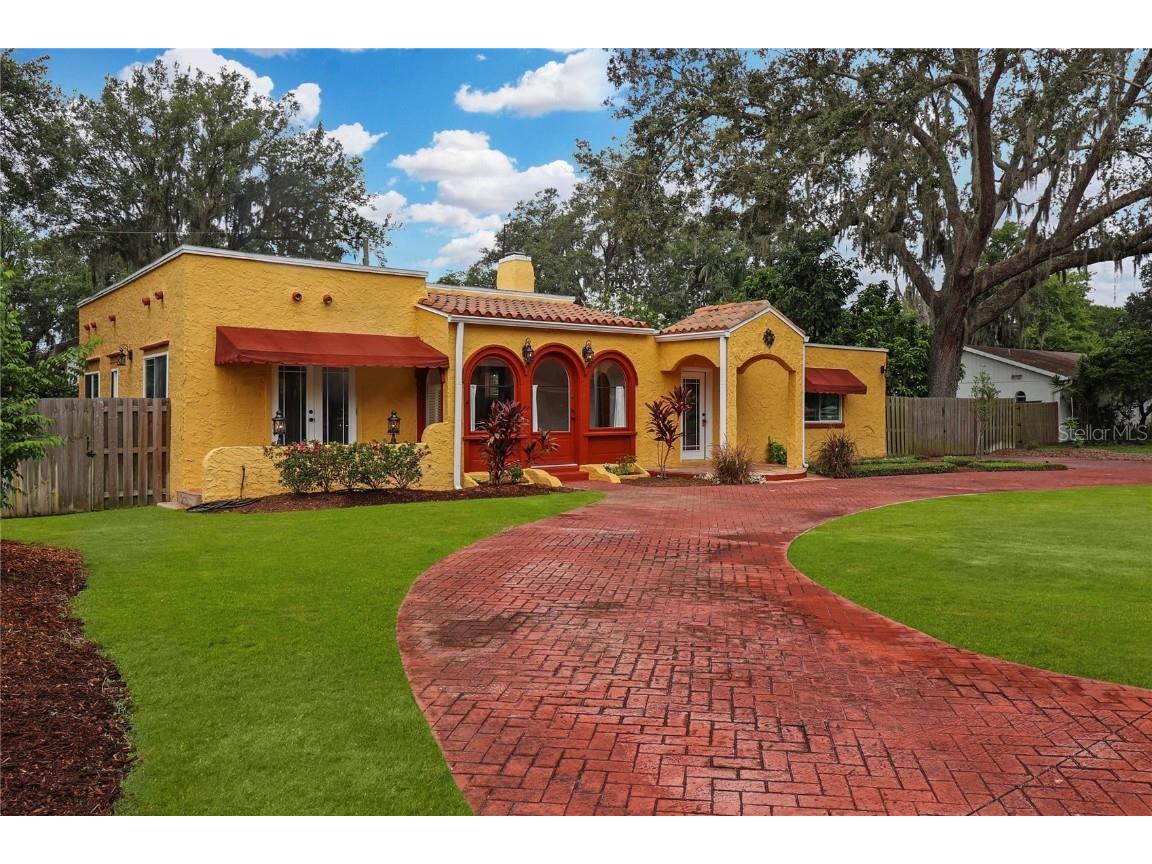 319 Belle View Avenue Temple Terrace FL 33617 T3458536 image1