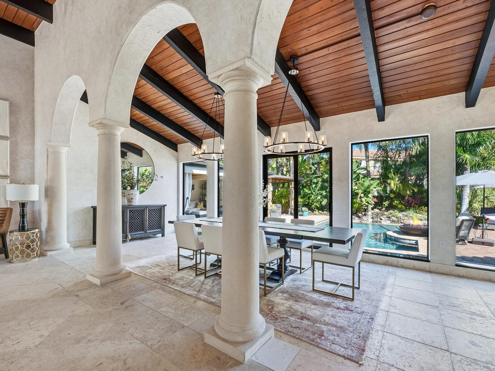 319 Bird Key Drive Sarasota FL 34236 A4684204 image12
