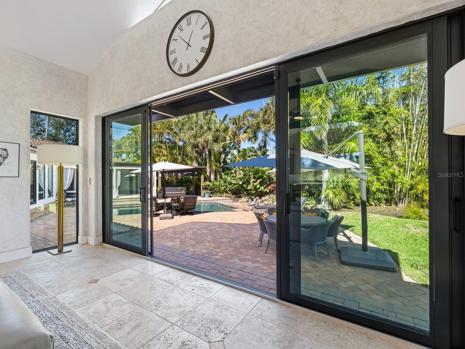 319 Bird Key Drive Sarasota FL 34236 A4684204 image23