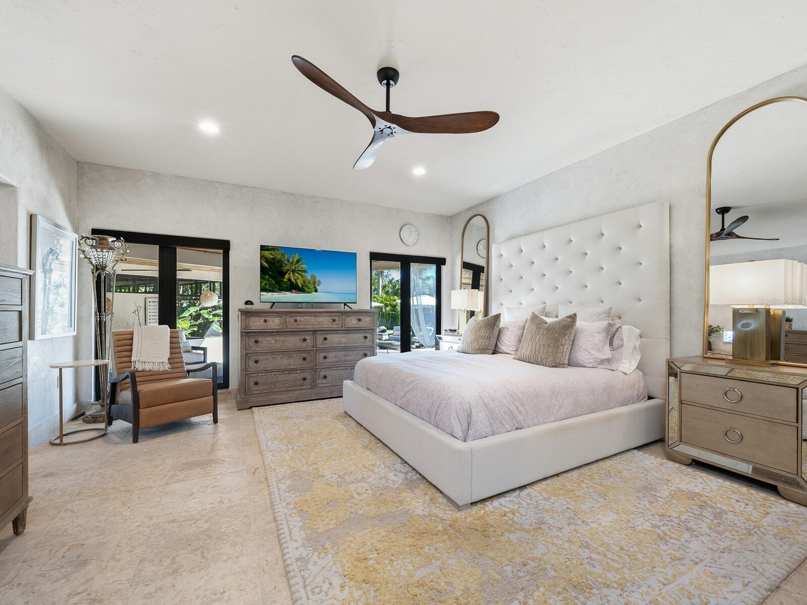 319 Bird Key Drive Sarasota FL 34236 A4684204 image26