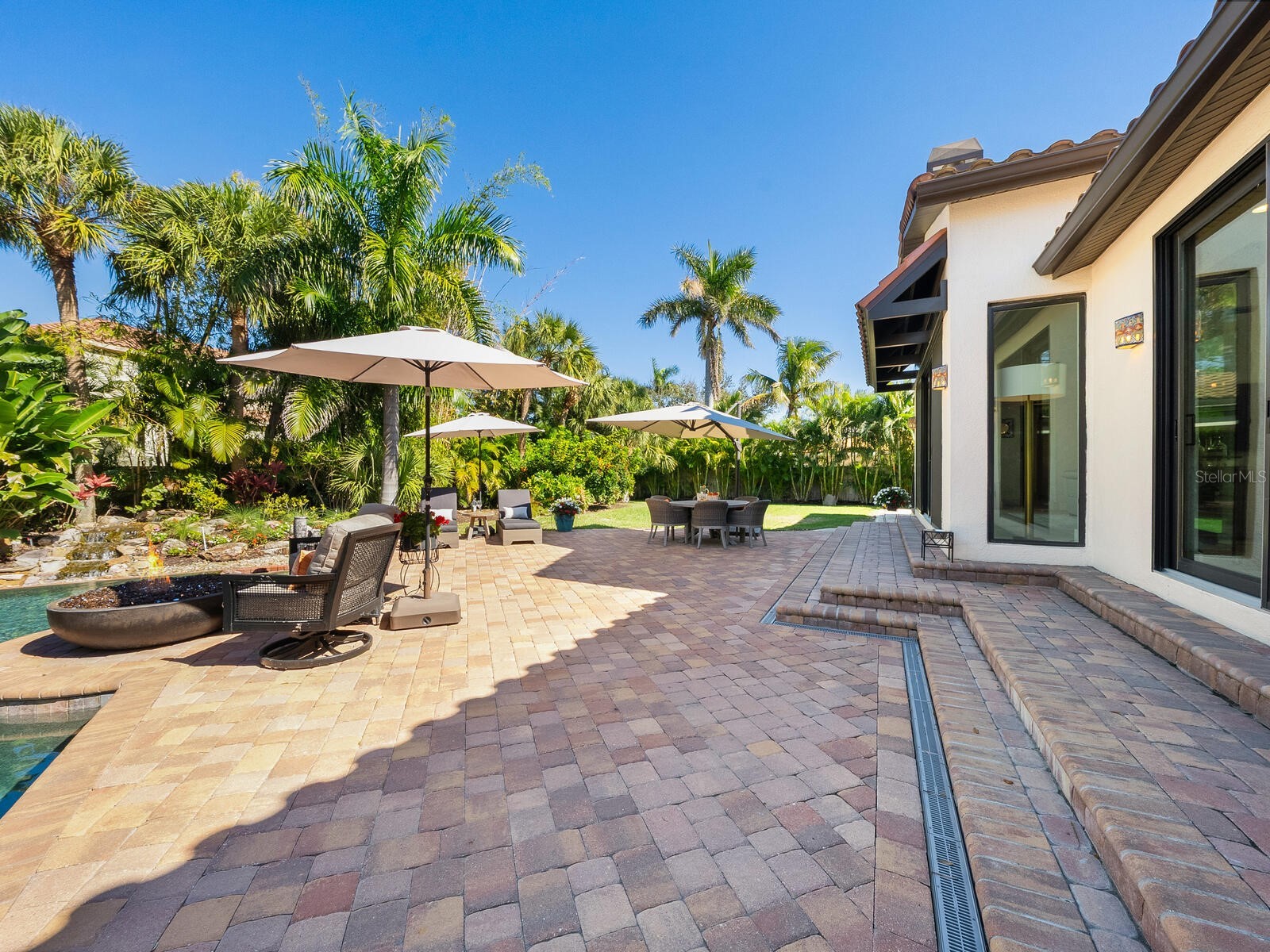 319 Bird Key Drive Sarasota FL 34236 A4684204 image43
