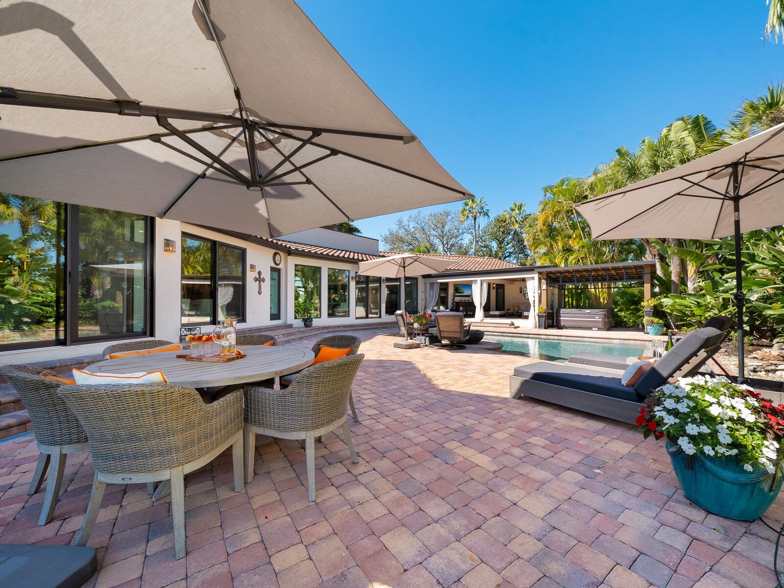319 Bird Key Drive Sarasota FL 34236 A4684204 image45