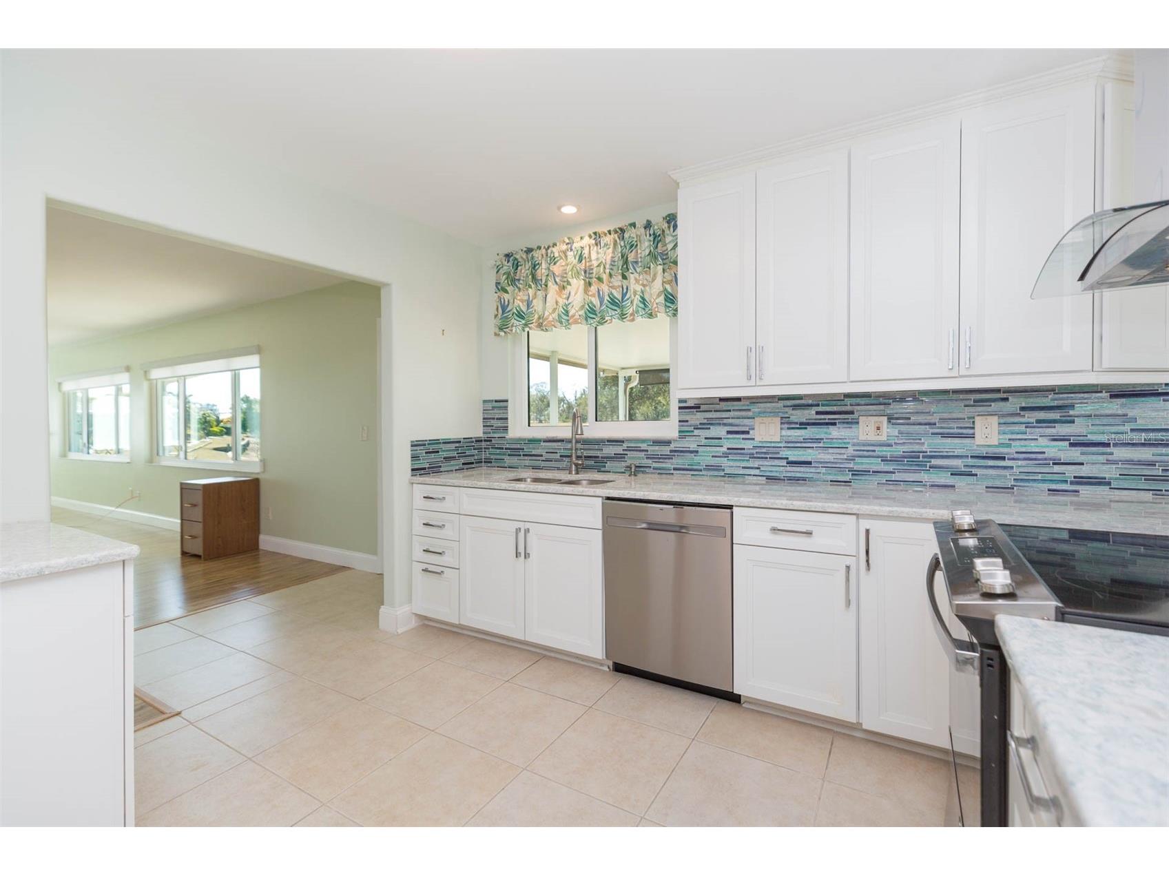 319 Brockfield Drive Sun City Center FL 33573 TB8472640 image9