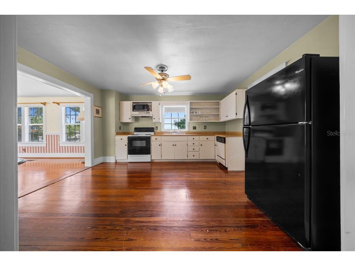 319 Carnation Court Apopka FL 32703 OM725842 image3