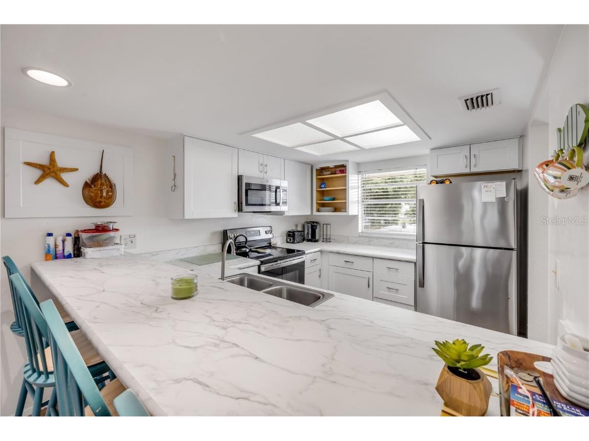 319 Columbus Avenue New Smyrna Beach FL 32169 NS1085701 image2