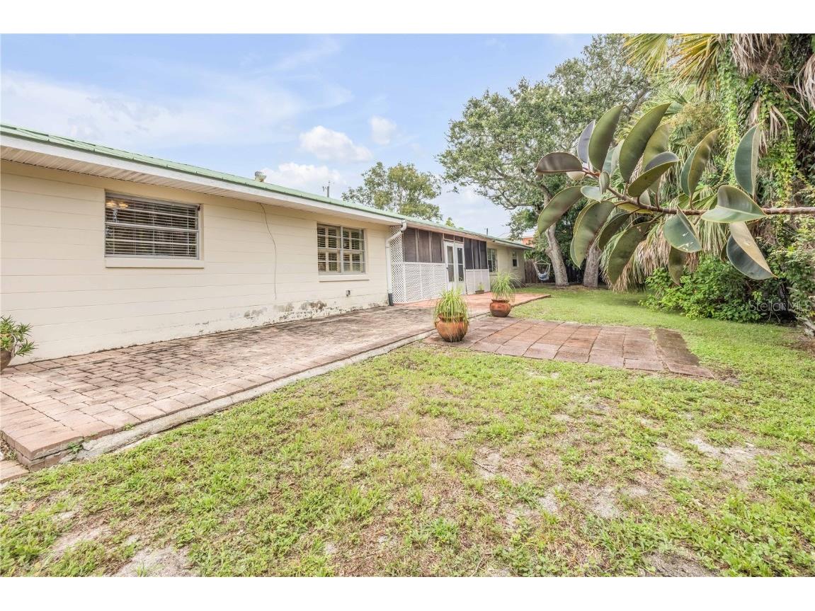 319 Columbus Avenue New Smyrna Beach FL 32169 NS1085701 image29