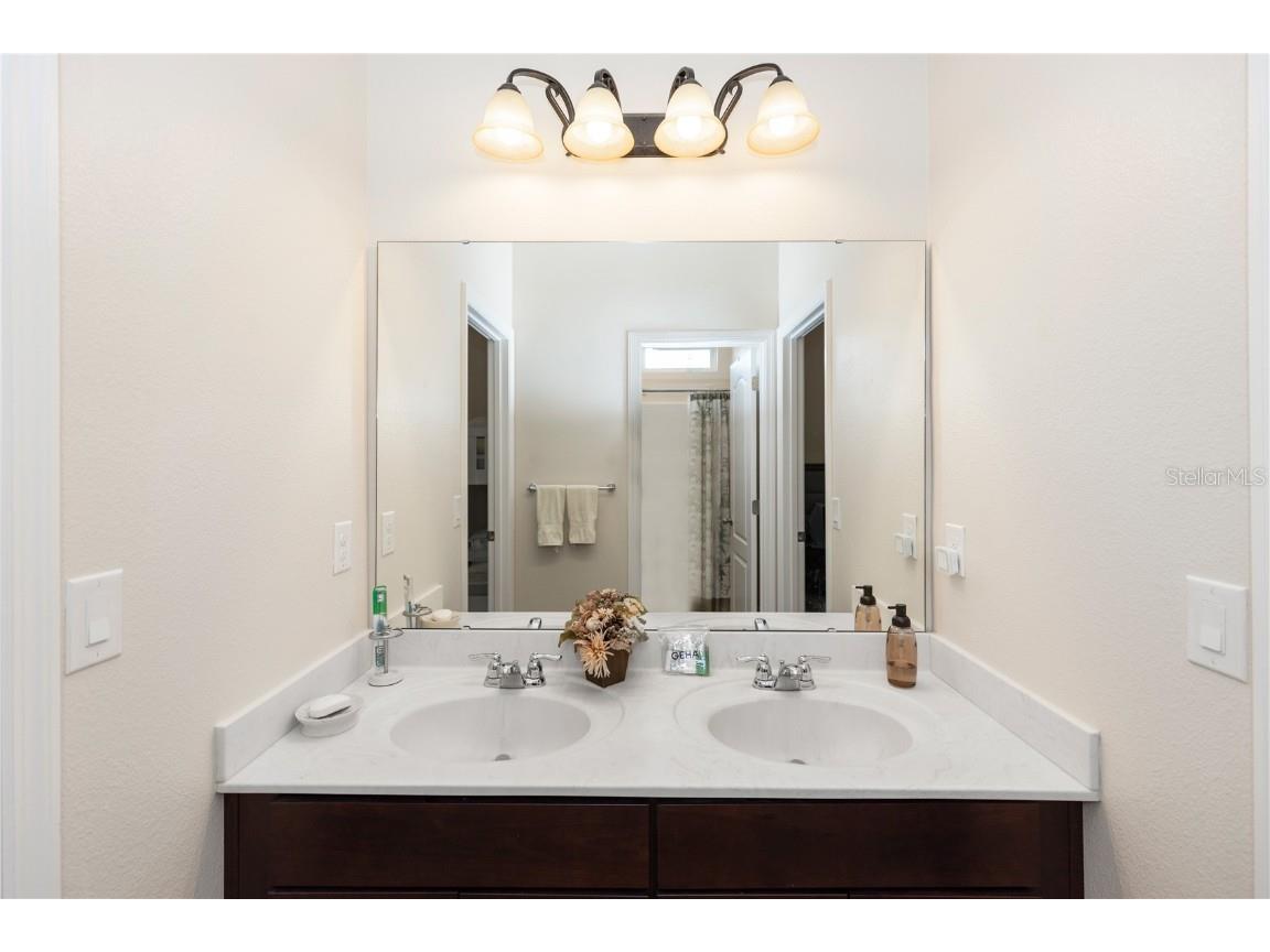 319 E Victoria Trails Boulevard Deland FL 32724 V4941977 image11