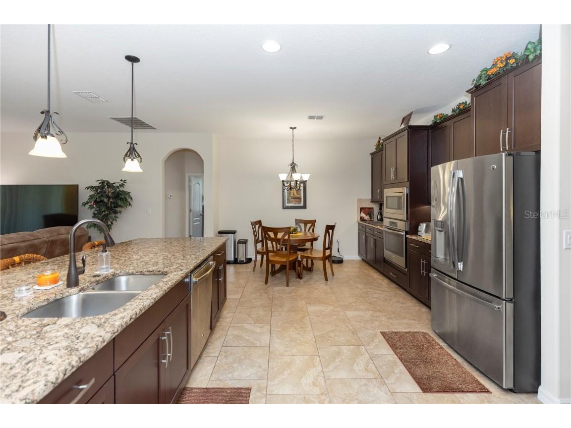 319 E Victoria Trails Boulevard Deland FL 32724 V4941977 image18