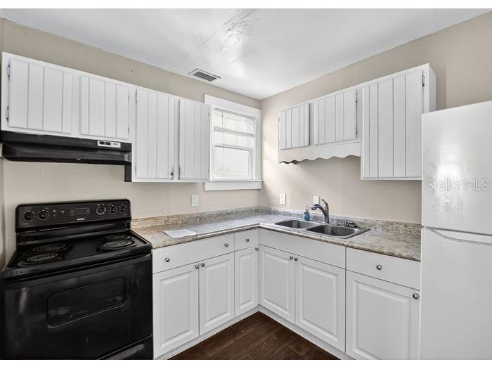 319 Hollywood Avenue Daytona Beach FL 32118 O6356217 image10