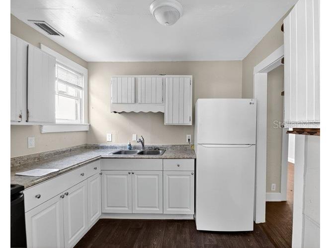 319 Hollywood Avenue Daytona Beach FL 32118 O6356217 image9