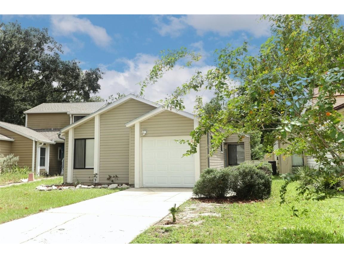 319 Kirkcaldy Drive Winter Springs FL 32708 O6237246 image1