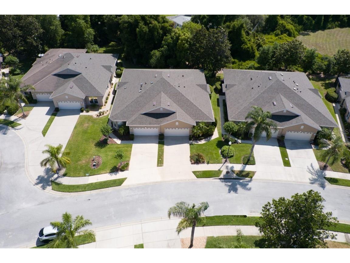 319 La Creek Court Debary FL 32713 V4936020 image1