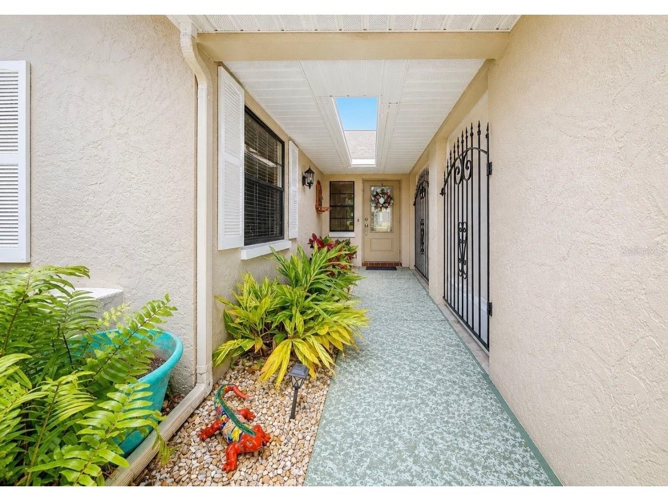 319 Linger Lane Sun City Center FL 33573 TB8495437 image5
