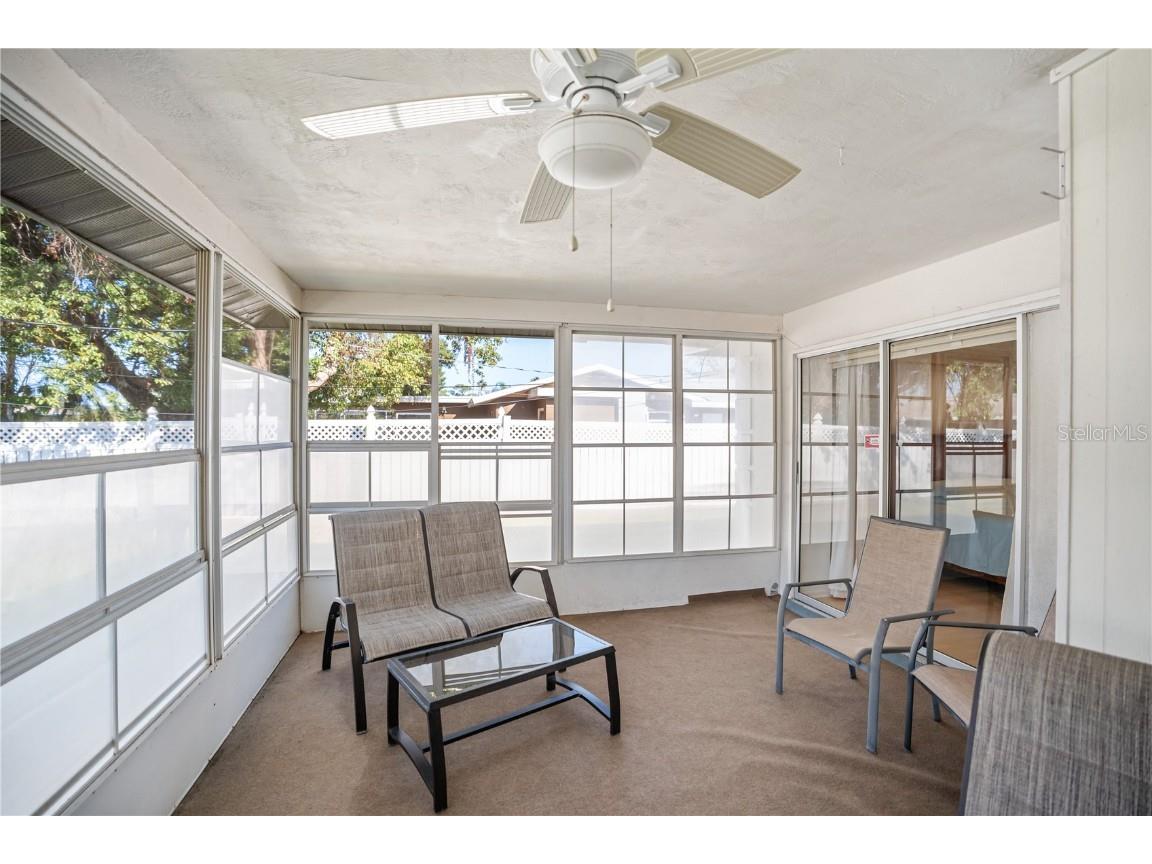 319 Mendez Drive Sarasota FL 34243 A4674239 image10