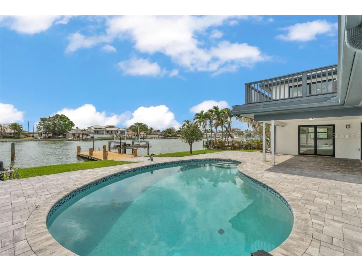 319 Midway Island Clearwater Beach FL 33767 - MANDALAY CHANNEL TB8393029 image10