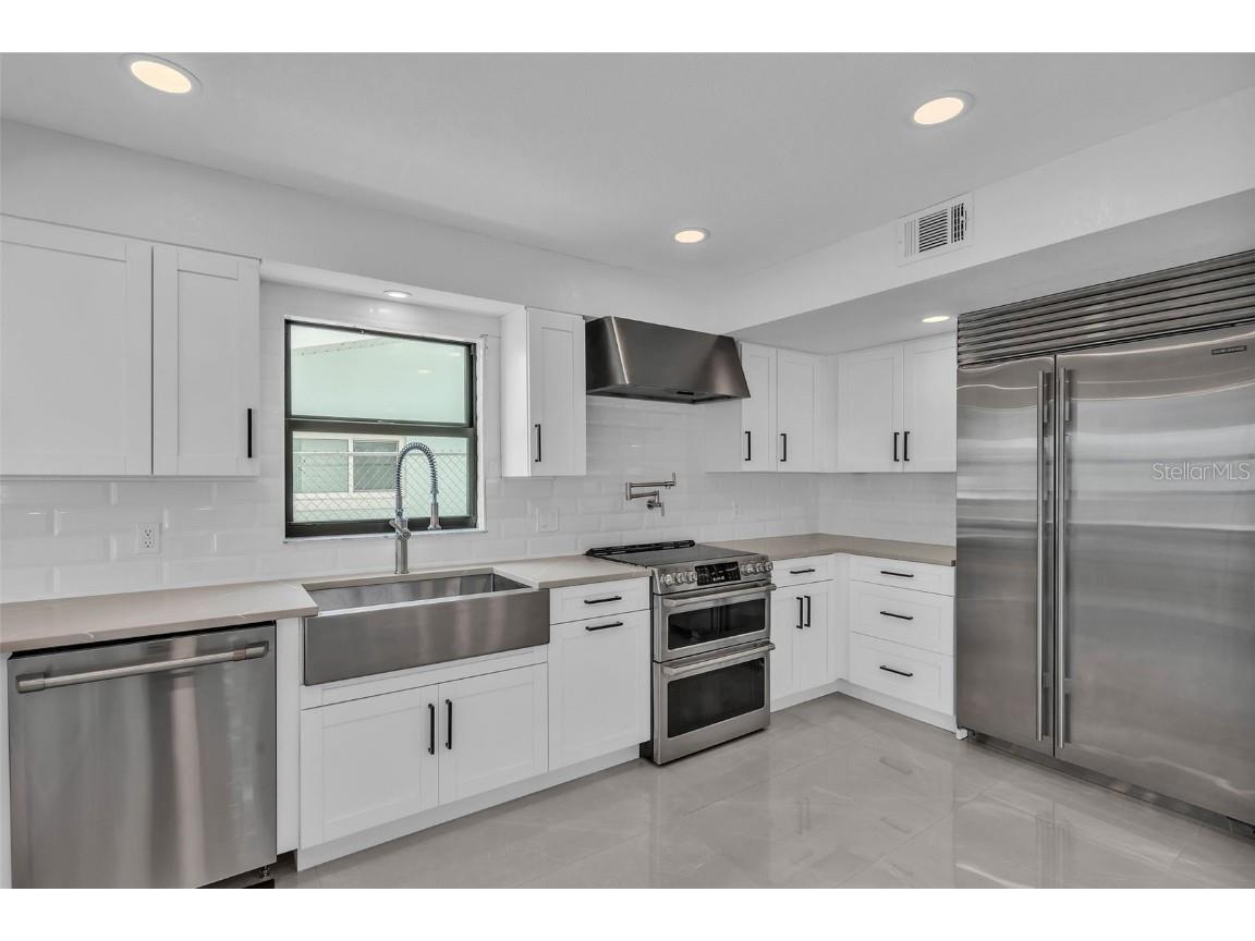 319 Midway Island Clearwater Beach FL 33767 - MANDALAY CHANNEL TB8393029 image14