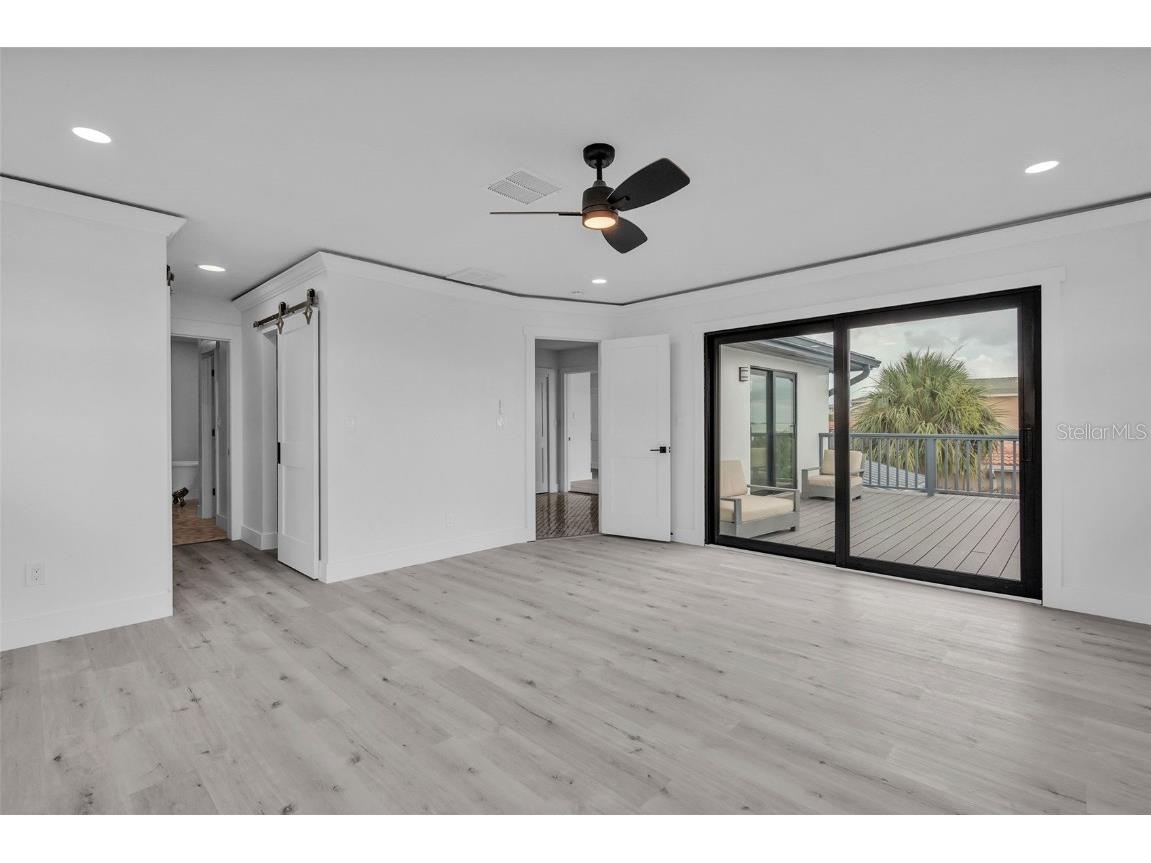 319 Midway Island Clearwater Beach FL 33767 - MANDALAY CHANNEL TB8393029 image15