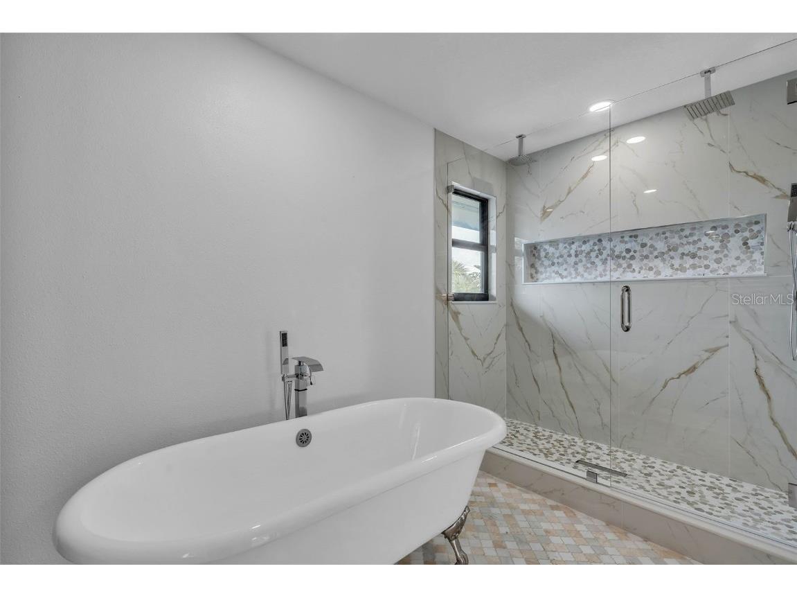 319 Midway Island Clearwater Beach FL 33767 - MANDALAY CHANNEL TB8393029 image18