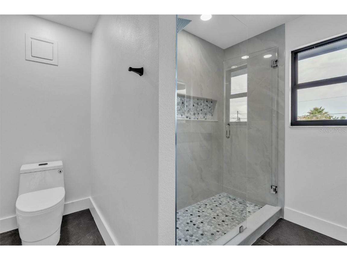 319 Midway Island Clearwater Beach FL 33767 - MANDALAY CHANNEL TB8393029 image22