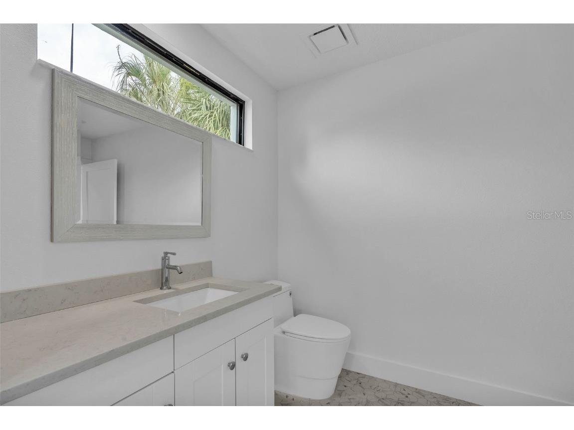 319 Midway Island Clearwater Beach FL 33767 - MANDALAY CHANNEL TB8393029 image46