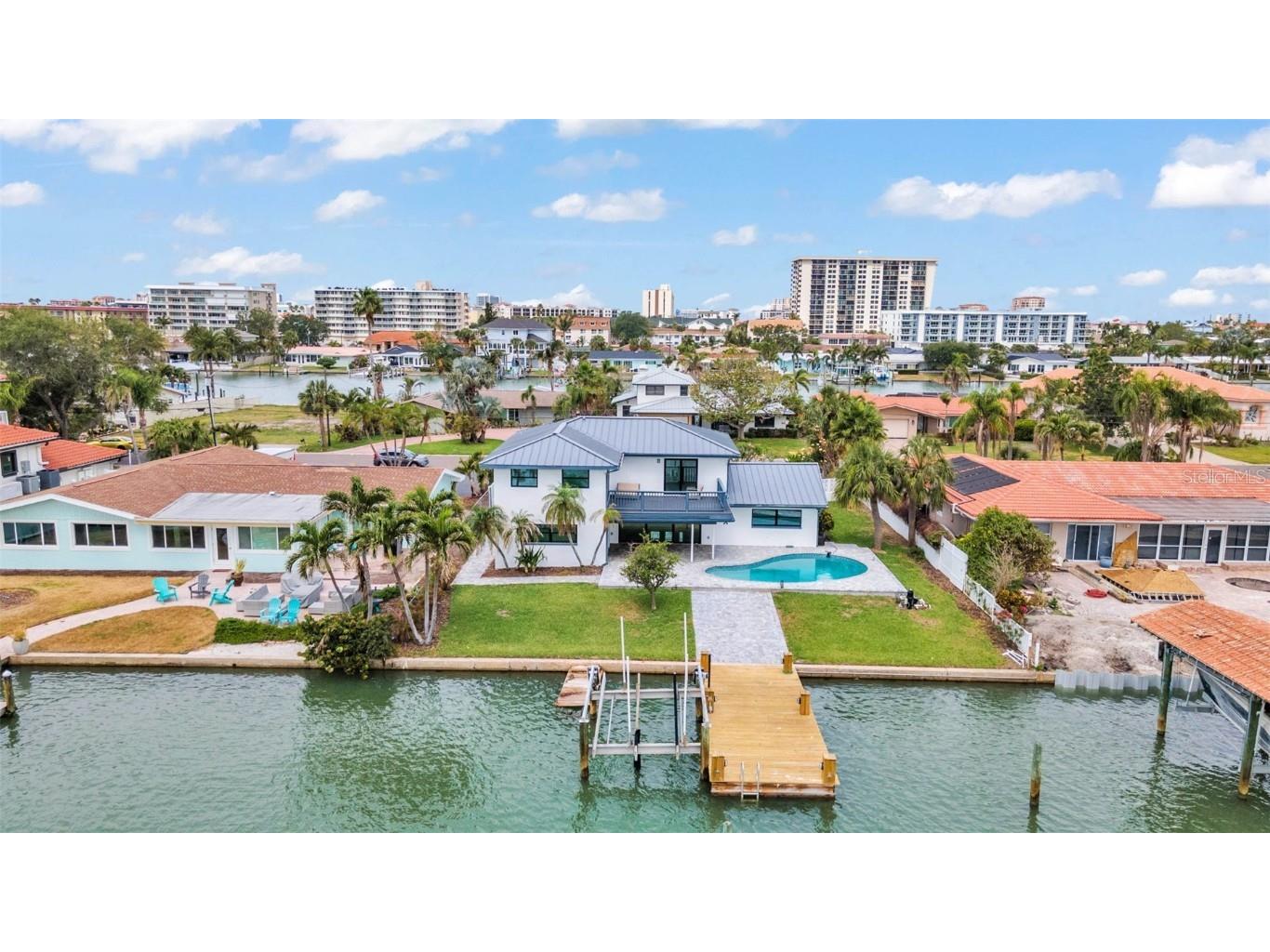 319 Midway Island Clearwater Beach FL 33767 - MANDALAY CHANNEL TB8393029 image5