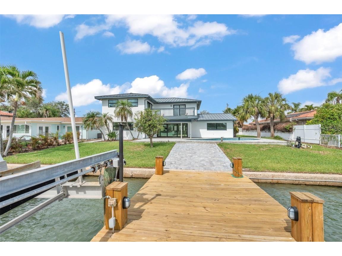 319 Midway Island Clearwater Beach FL 33767 - MANDALAY CHANNEL TB8393029 image58