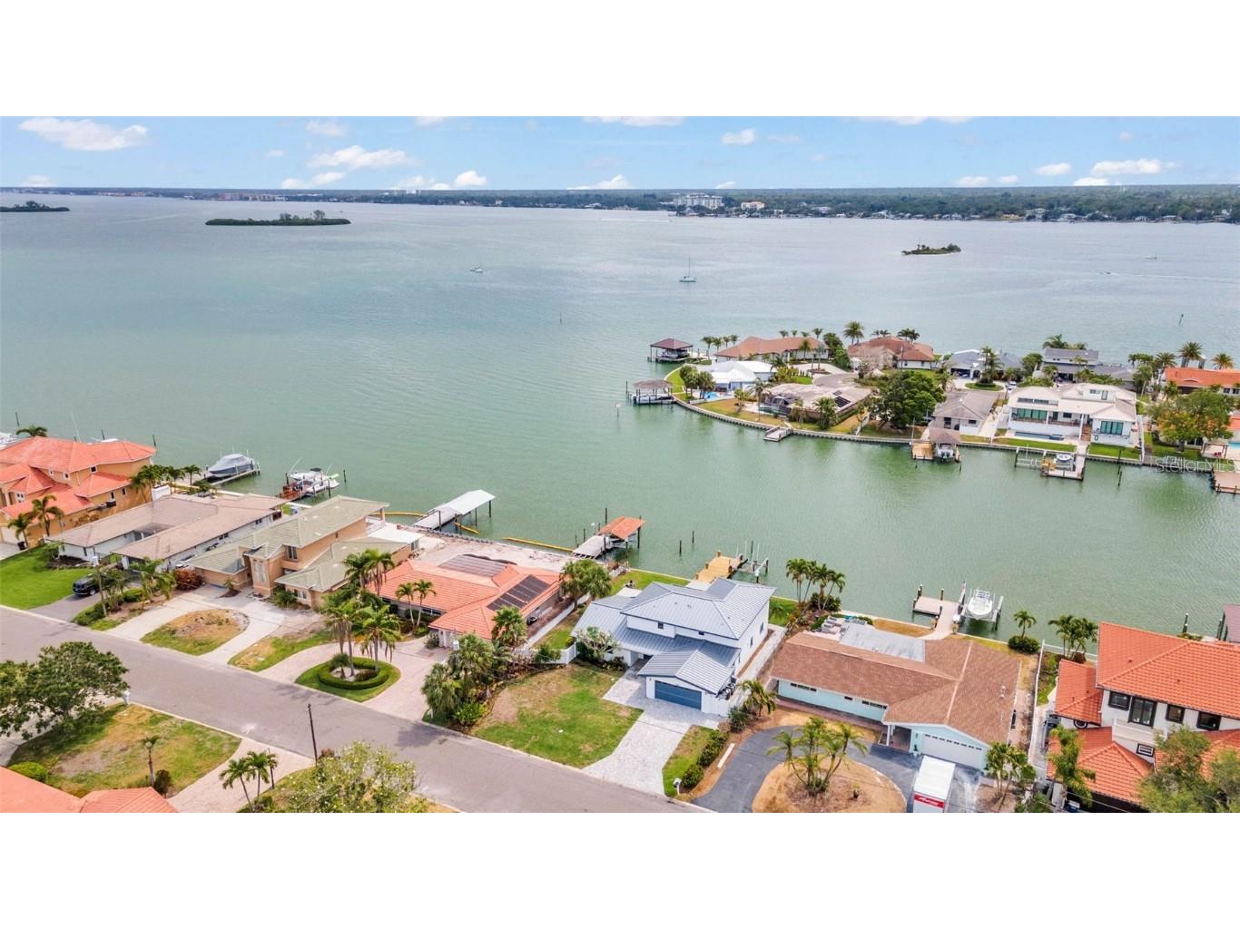 319 Midway Island Clearwater Beach FL 33767 - MANDALAY CHANNEL TB8393029 image59