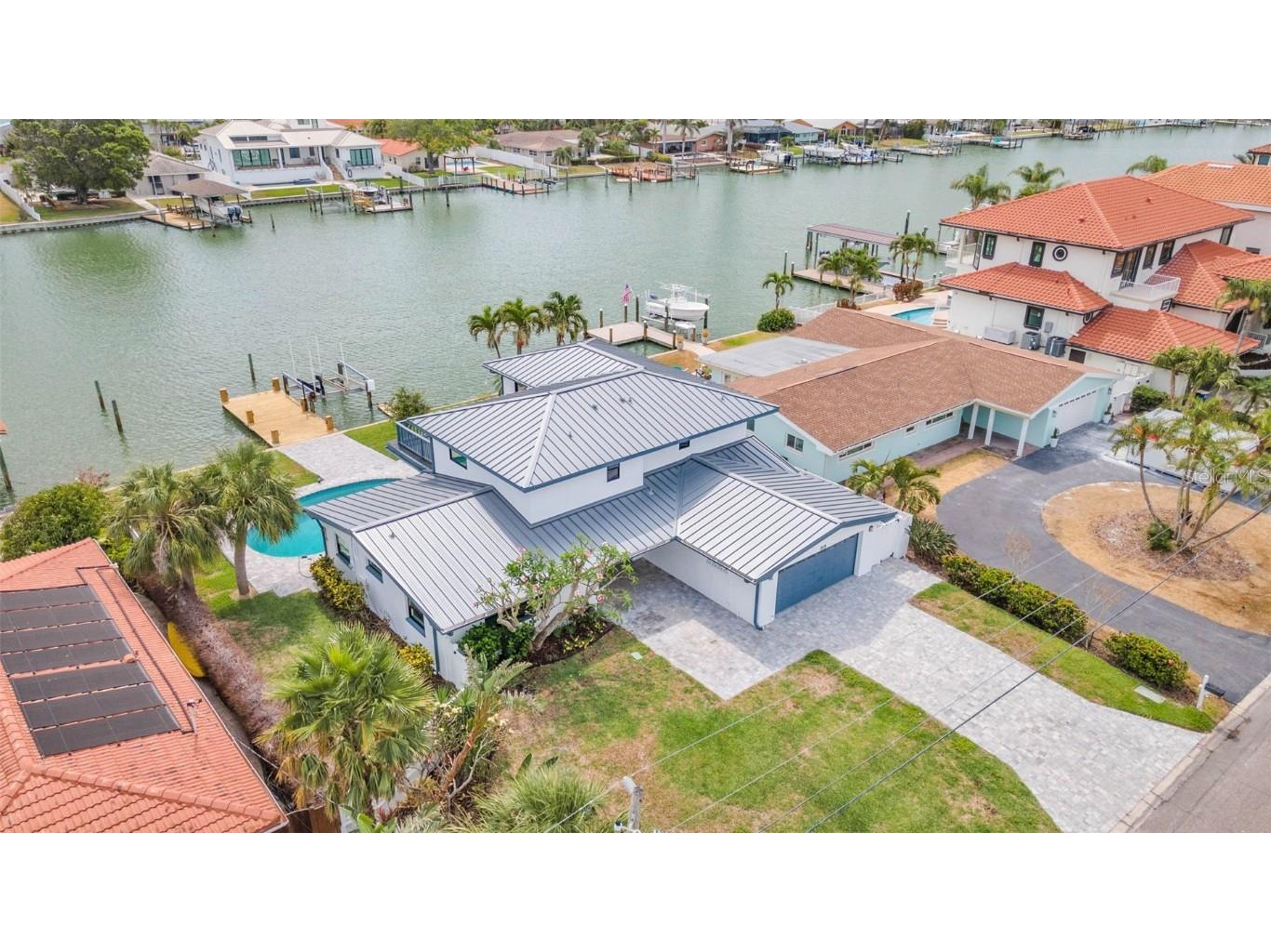 319 Midway Island Clearwater Beach FL 33767 - MANDALAY CHANNEL TB8393029 image6