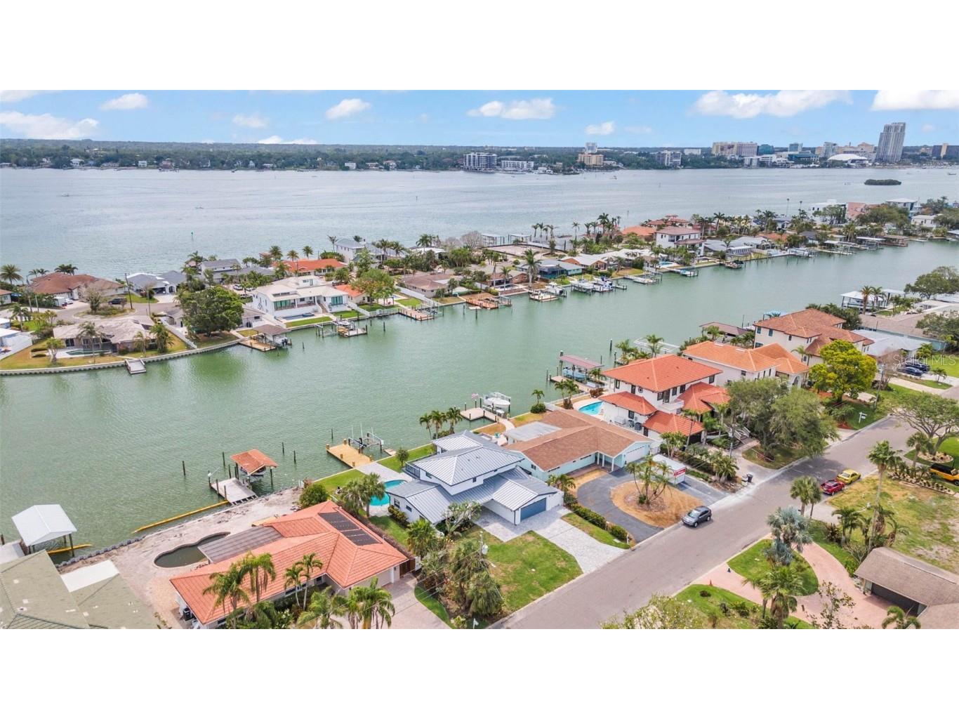 319 Midway Island Clearwater Beach FL 33767 - MANDALAY CHANNEL TB8393029 image7